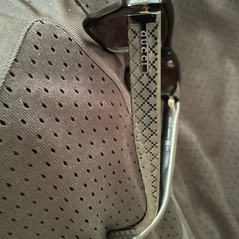 GUCCI
Men's Authentic Athletic Acetate Square  sunglasses😎